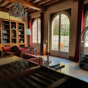 Gasthof Le Clos Des Soyeux, Saint-Victor-sur-Rhins