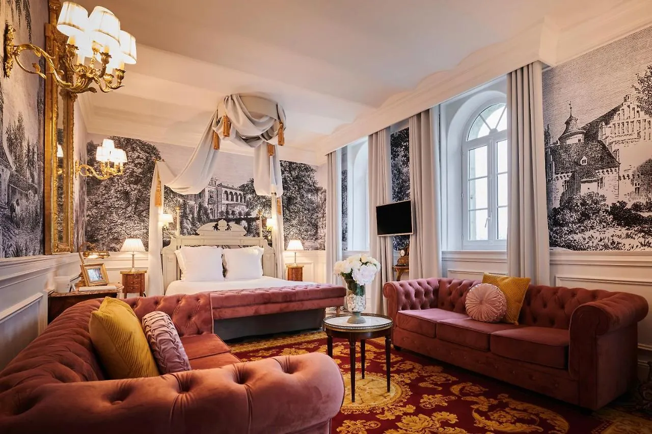 Guest house Chateau Chavagnac Hotel Lemps